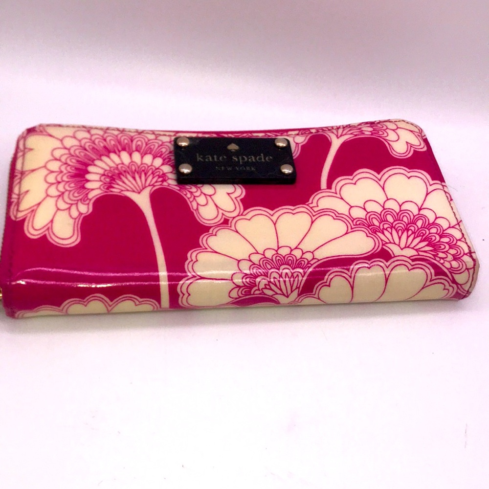 Kate spade hot pink white flowers pvc leather zip around wallet